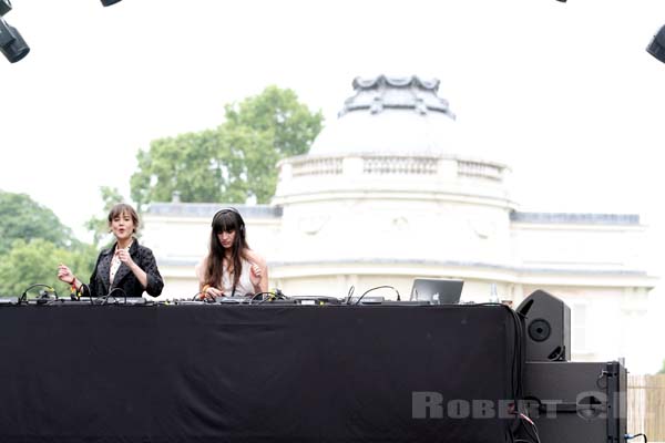 GIRLS GIRLS GIRLS - 2014-06-01 - PARIS - Parc de Bagatelle - 